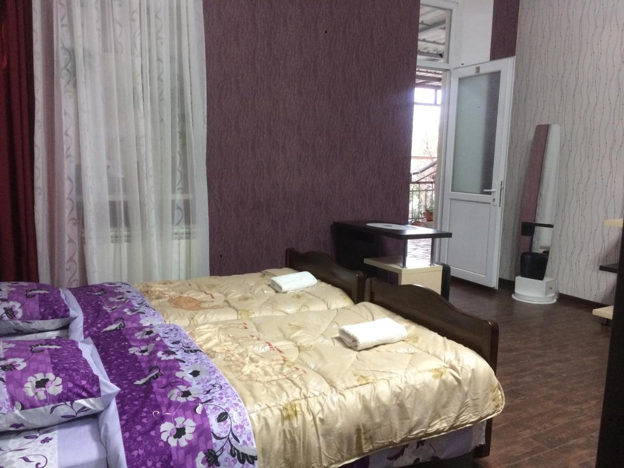 Guest House Loza Siğnaği Dış mekan fotoğraf